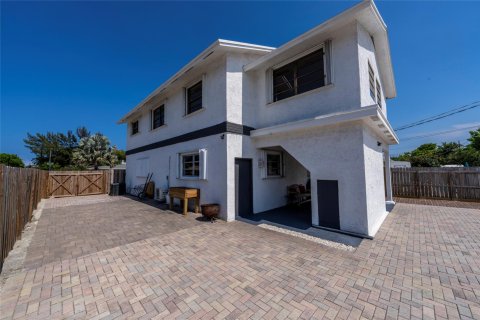 Villa ou maison à vendre à Pompano Beach, Floride: 3 chambres, 267.56 m2 № 1189855 - photo 4