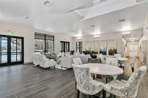 Villa ou maison à vendre à Kissimmee, Floride: 5 chambres, 238.85 m2 № 1359997 - photo 20