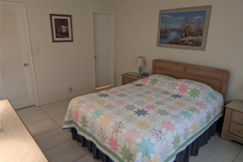 Condo in Pompano Beach, Florida, 2 bedrooms  № 1208585 - photo 22