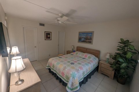 Condo in Pompano Beach, Florida, 2 bedrooms  № 1208585 - photo 23
