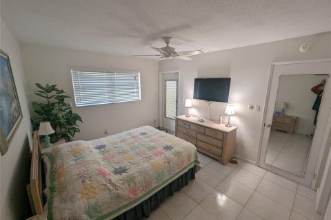 Condo in Pompano Beach, Florida, 2 bedrooms  № 1208585 - photo 19