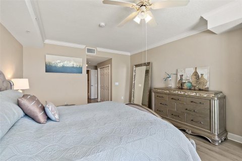 Condo in Daytona Beach Shores, Florida, 3 bedrooms  № 1346892 - photo 23