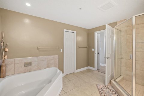 Condo in Daytona Beach Shores, Florida, 3 bedrooms  № 1346892 - photo 26