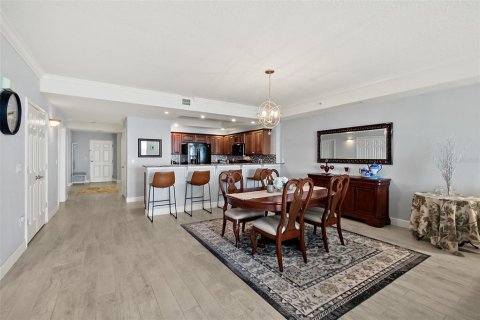 Condo in Daytona Beach Shores, Florida, 3 bedrooms  № 1346892 - photo 8