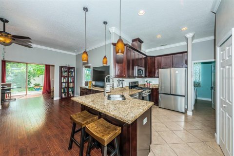 Casa en venta en Saint Petersburg, Florida, 4 dormitorios, 199.83 m2 № 1342609 - foto 12