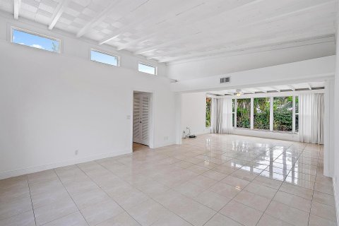 House in West Palm Beach, Florida 3 bedrooms, 178.93 sq.m. № 869324 - photo 28