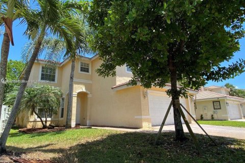 Casa en venta en Miramar, Florida, 4 dormitorios, 189.52 m2 № 1356639 - foto 4