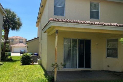 Casa en venta en Miramar, Florida, 4 dormitorios, 189.52 m2 № 1356639 - foto 7