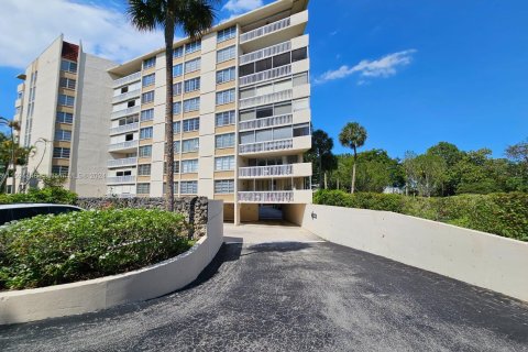 Copropriété à vendre à Lauderhill, Floride: 2 chambres, 106.84 m2 № 1187127 - photo 3