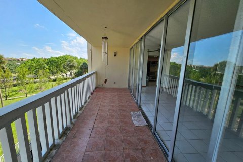 Copropriété à vendre à Lauderhill, Floride: 2 chambres, 106.84 m2 № 1187127 - photo 17