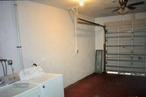 Immobilier commercial à vendre à Miramar, Floride: 227.98 m2 № 1185300 - photo 1