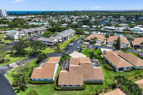 Condo in Hutchinson Island South, Florida, 3 bedrooms  № 1185259 - photo 5