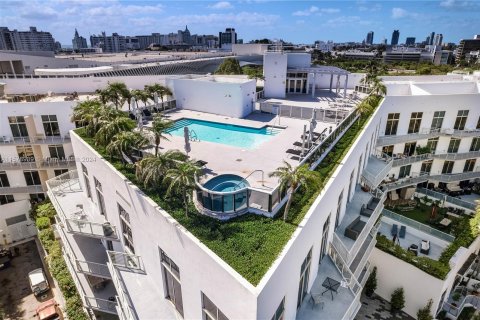 Copropriété à vendre à Miami Beach, Floride: 1 chambre, 89.74 m2 № 1153741 - photo 2