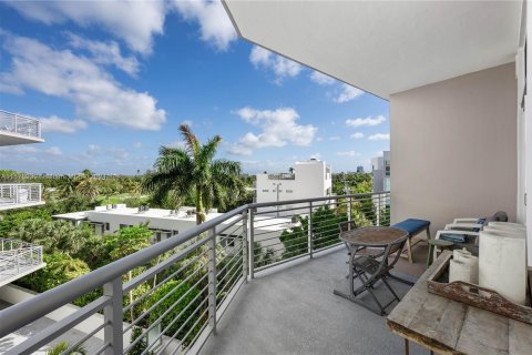 Copropriété à vendre à Miami Beach, Floride: 1 chambre, 89.74 m2 № 1153741 - photo 22