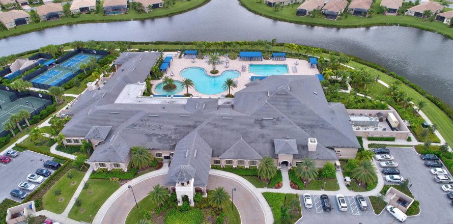 Villa ou maison à Boynton Beach, Floride 3 chambres, 233.46 m2 № 1097577