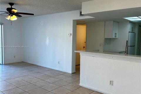 Copropriété à vendre à Coral Springs, Floride: 2 chambres, 91.6 m2 № 1352234 - photo 22