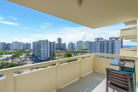 Condominio en venta en Fort Lauderdale, Florida, 1 dormitorio, 74.32 m2 № 1217653 - foto 25