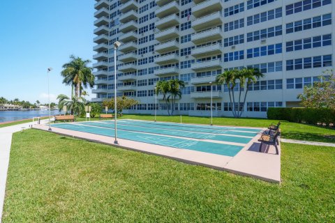 Condominio en venta en Fort Lauderdale, Florida, 1 dormitorio, 74.32 m2 № 1217653 - foto 3