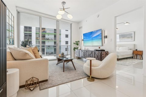 Condo in Miami, Florida, 1 bedroom  № 1384087 - photo 19