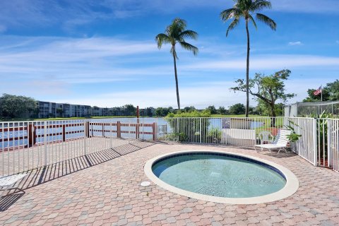 Condo in Davie, Florida, 2 bedrooms  № 1182648 - photo 10