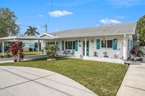 Villa ou maison à vendre à Hudson, Floride: 3 chambres, 141.95 m2 № 1300047 - photo 5