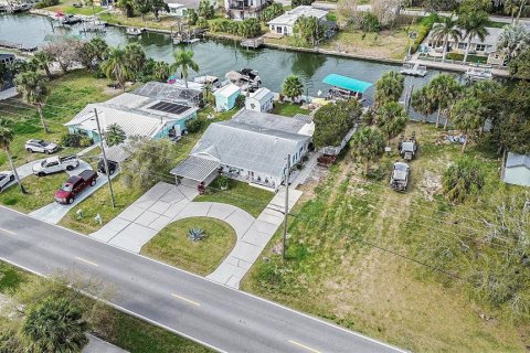 Villa ou maison à vendre à Hudson, Floride: 3 chambres, 141.95 m2 № 1300047 - photo 2