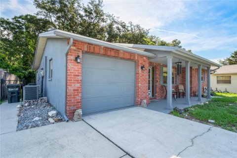 Villa ou maison à vendre à Port Richey, Floride: 2 chambres, 114.64 m2 № 1279303 - photo 30