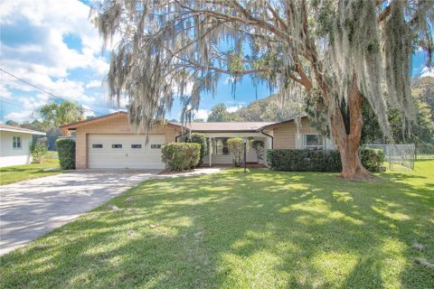 Casa en venta en Dunnellon, Florida, 2 dormitorios, 159.33 m2 № 1395573 - foto 1