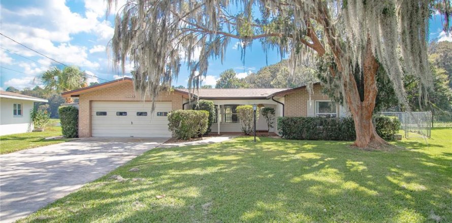 Casa en Dunnellon, Florida 2 dormitorios, 159.33 m2 № 1395573