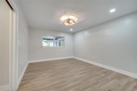 Villa ou maison à vendre à DeLand, Floride: 4 chambres, 231.98 m2 № 1395568 - photo 27