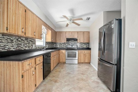 Casa en venta en DeLand, Florida, 2 dormitorios, 96.62 m2 № 1340171 - foto 9