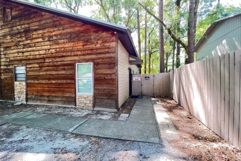 Duplex in Gainesville, Florida 3 bedrooms, 127.28 sq.m. № 1166996 - photo 4