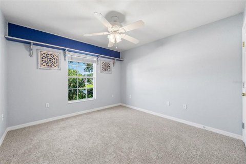 Casa en venta en Winter Haven, Florida, 4 dormitorios, 198.25 m2 № 1349893 - foto 4