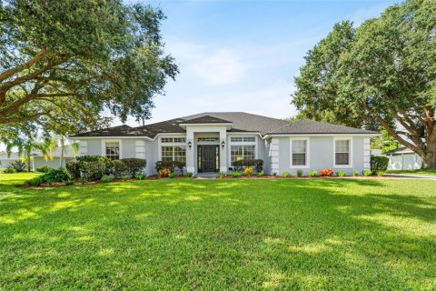 Villa ou maison à vendre à Winter Haven, Floride: 4 chambres, 198.25 m2 № 1349893 - photo 2