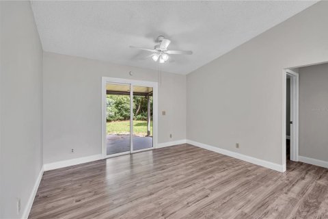 Casa en venta en Deltona, Florida, 3 dormitorios, 99.22 m2 № 1349895 - foto 9