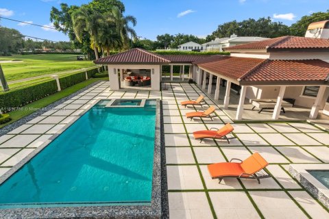 Casa en venta en Coral Gables, Florida, 6 dormitorios, 651.06 m2 № 1377117 - foto 23