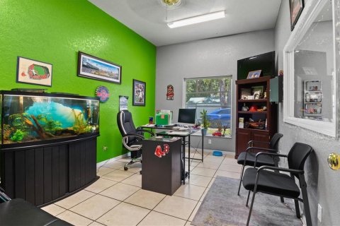 Immobilier commercial à vendre à Port Charlotte, Floride: 147.16 m2 № 621928 - photo 27
