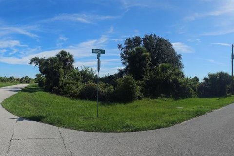 Terrain à vendre à Port Charlotte, Floride № 1253450 - photo 3