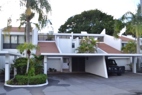 Condominio en venta en West Palm Beach, Florida, 2 dormitorios, 135.82 m2 № 131841 - foto 22