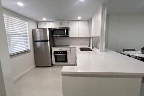 Copropriété à vendre à Lauderdale Lakes, Floride: 1 chambre, 65.5 m2 № 1118622 - photo 20