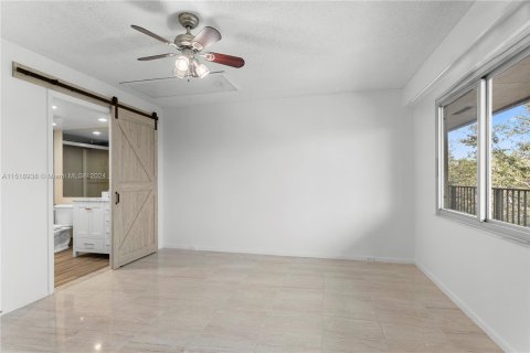 Купить кондоминиум в Пемброк-Пайнс, Флорида 1 спальня, 97.08м2, № 963531 - фото 9