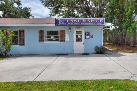 Commercial property in Lakeland, Florida 225.94 sq.m. № 1108633 - photo 5