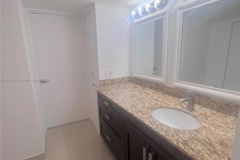 Copropriété à louer à Miami Beach, Floride: 1 chambre, 78.04 m2 № 1357254 - photo 12