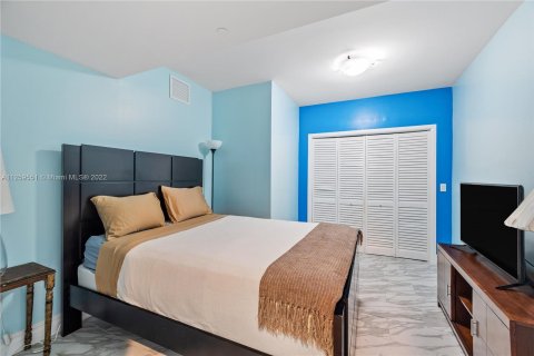 Copropriété à louer à Hallandale Beach, Floride: 3 chambres, 161 m2 № 66098 - photo 22