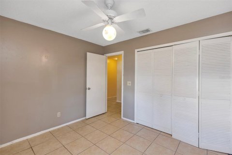 Duplex in Orlando, Florida 3 bedrooms, 141.95 sq.m. № 1406924 - photo 19