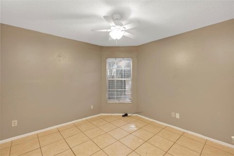 Duplex in Orlando, Florida 3 bedrooms, 141.95 sq.m. № 1406924 - photo 16