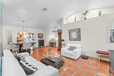 Casa en venta en Lake Worth, Florida, 3 dormitorios, 154.4 m2 № 1187733 - foto 7