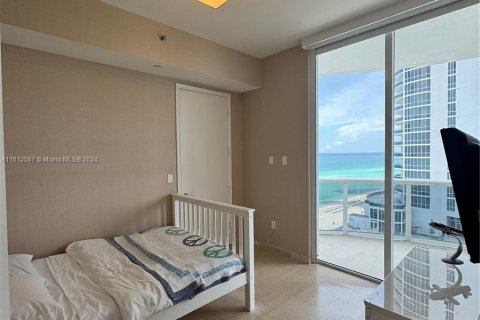 Condo in Sunny Isles Beach, Florida, 3 bedrooms  № 1234542 - photo 26