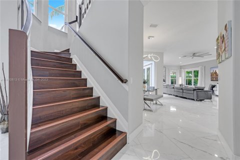 Casa en venta en Coral Springs, Florida, 6 dormitorios, 398.46 m2 № 873441 - foto 17