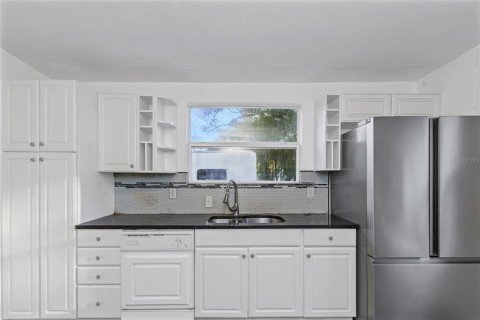 Casa en venta en Clearwater, Florida, 3 dormitorios, 140.47 m2 № 1392405 - foto 6